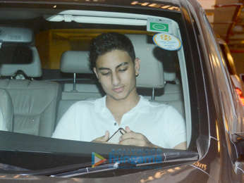 Ibrahim Ali Khan, Soha Ali Khan and Kunal Kemmu snapped at Saif Ali Khan's apartment in Bandra