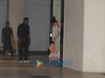 Kareena Kapoor Khan and Karisma Kapoor spotted at Taimur Ali Khan's grandmother's house