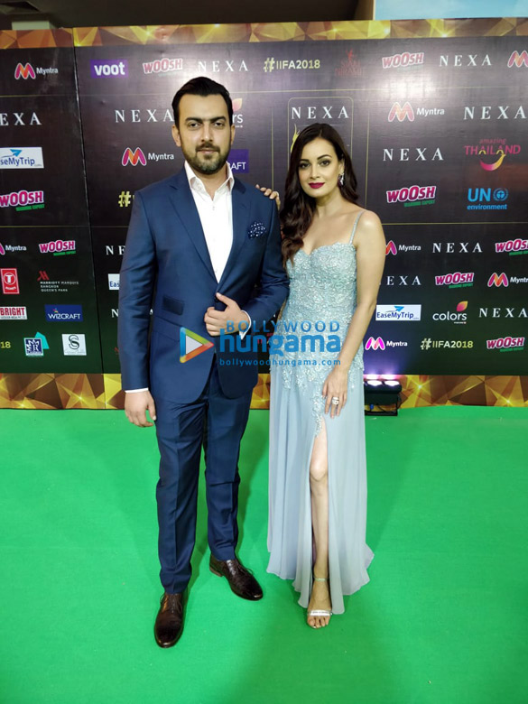 kartik aaryan zaira wasim bobby deol and others grace the iifa awards 20180 2