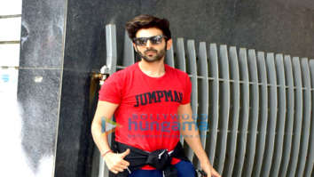 Kartik Aaryan spotted at gym in Bandra