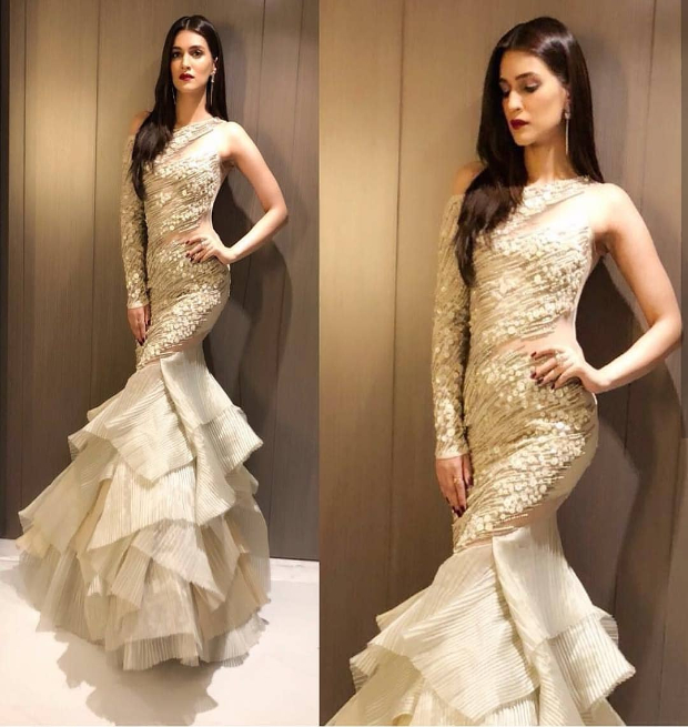 Kriti Sanon styled by Sukriti Grover for IIFA Rocks 2018