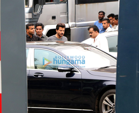 madhuri dixit ajay devgn and anil kapoor snapped on the location of total dhamaal 2