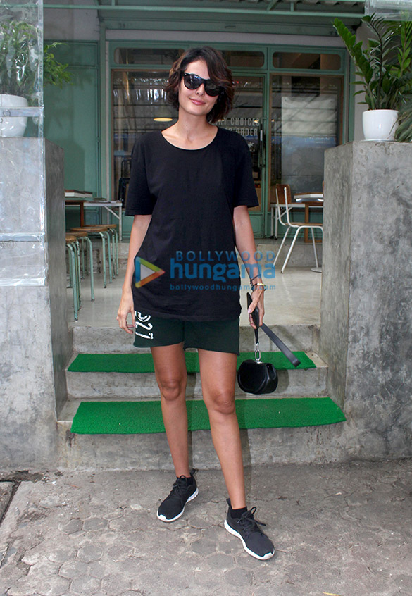 Mandana Karimi spotted at Bandra Mandana Karimi spotted at Bandra