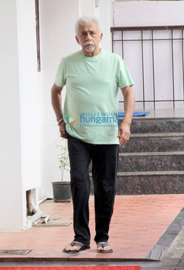naseeruddin shah spotted at a clinic 4