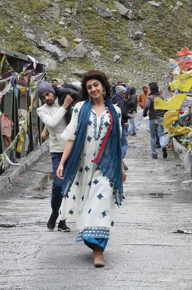 WATCH: Ayushmann Khurrana shares a sneak peek of his next single 'Chan Kitthan' with South actress Pranitha Subhash WATCH: Ayushmann Khurrana shares a sneak peek of his next single 'Chan Kitthan' with South actress Pranitha Subhash