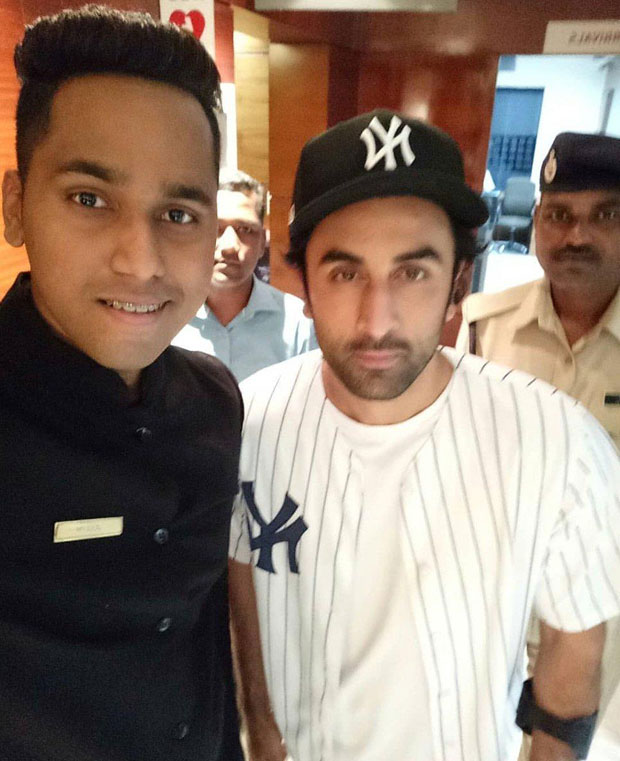 Check out: Ranbir Kapoor shoots an ad in Goa, meets fans (see pics)