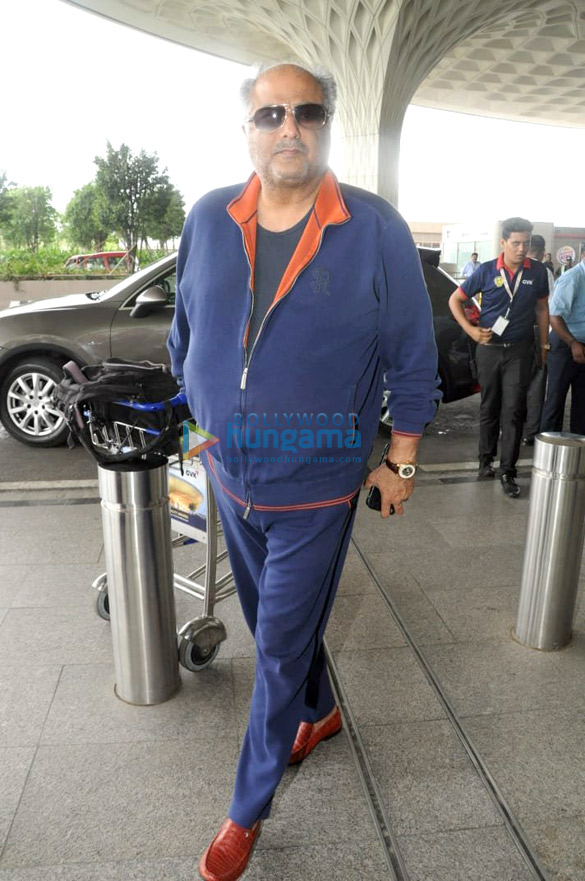 shahid kapoor and boney kapoor snapped leaving to attend the iifa awards