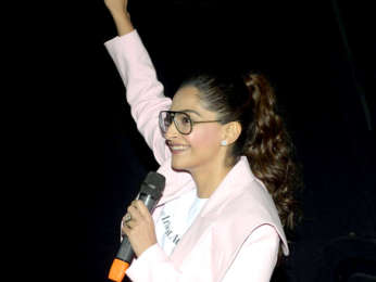 Sonam Kapoor snapped in Delhi for 'Veere Di Wedding' screening