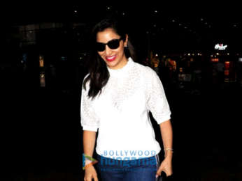 Sushant Singh Rajput and Sophie Choudry and others snapped at the airport
