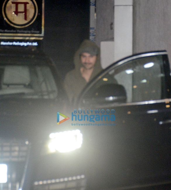 varun dhawan snapped post gym session 3