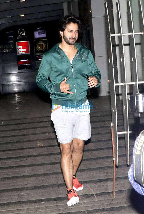 Varun Dhawan spotted outside his gym in Khar