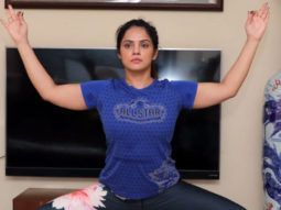 WATCH: Neetu Chandra Teaching Yoga @World Yoga Day – Part 2