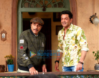 Movie Stills Of The Movie Yamla Pagla Deewana Phir Se