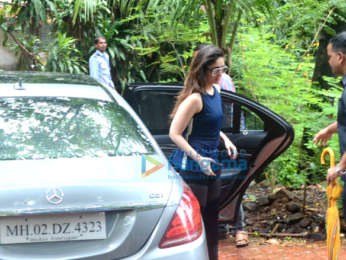 kareena kapoor spotted at dance rehearsal in bandra