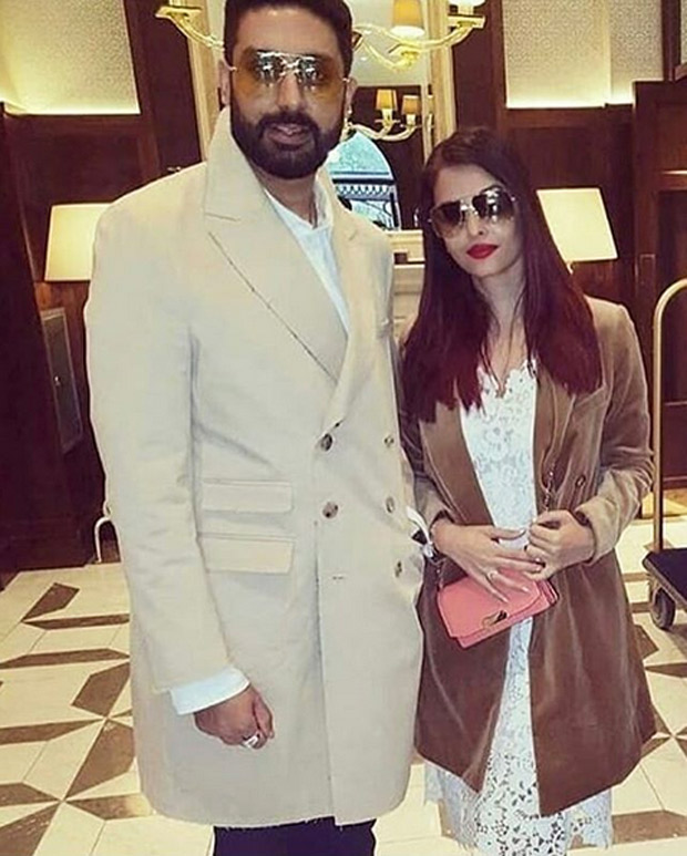 Abhishek Bachchan and Aishwarya Rai Bachchan click pictures with fans in London Abhishek Bachchan and Aishwarya Rai Bachchan click pictures with fans in London