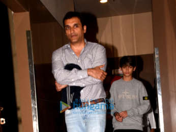 Akshay Kumar, Yami Gautam and Kartik Aaryan snapped at PVR, Juhu