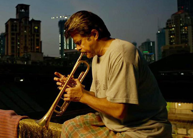 Anil Kapoor learns to play the trumpet for Fanney Khan!