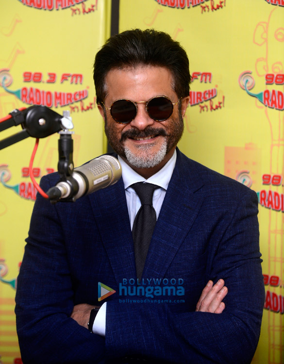 anil kapoor snapped promoting fanney khan at the radio mirchi office 2