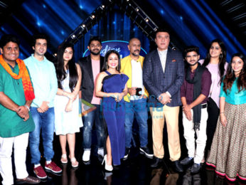 Anu Malik, Vishal Dadlani and Neha Kakkar snapped along with the  contestants on the sets of Indian Idol | Parties & Events - Bollywood  Hungama
