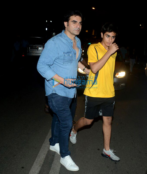 arbaaz khan snapped with his son and amrita arora at pali cafe 3