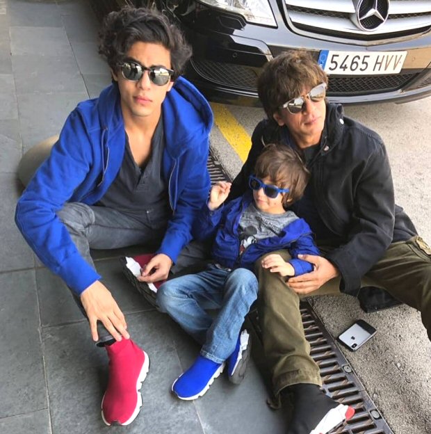 Aryan Khan chills with little bro AbRam; Suhana Khan gives a sweet kiss to dad Shah Rukh Khan during Barcelona vacation