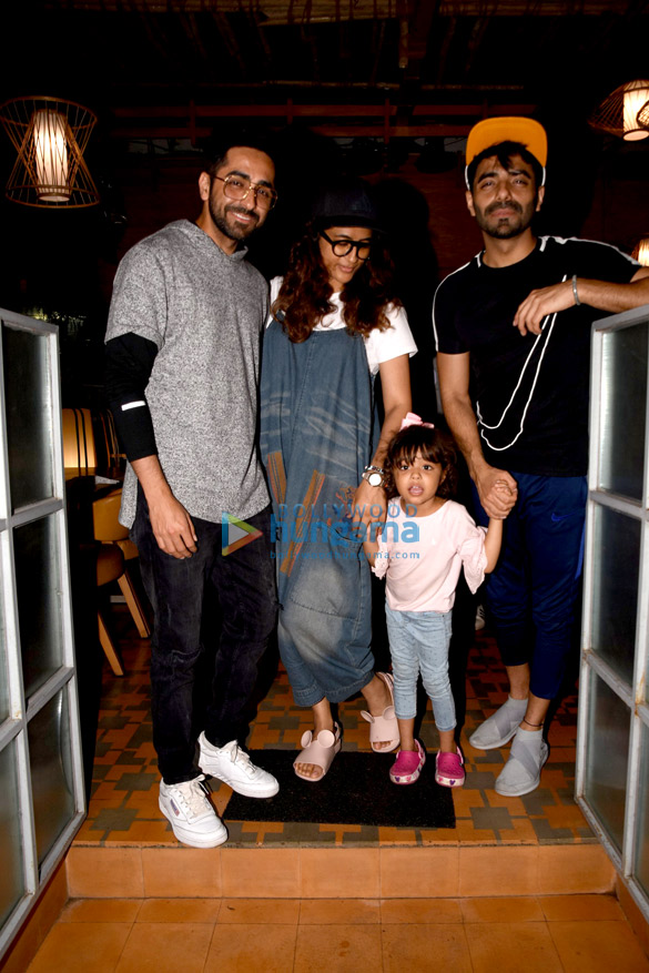 ayushmann khurrana and brother aparshakti khurrana spend time with family at silver beach cafe 2