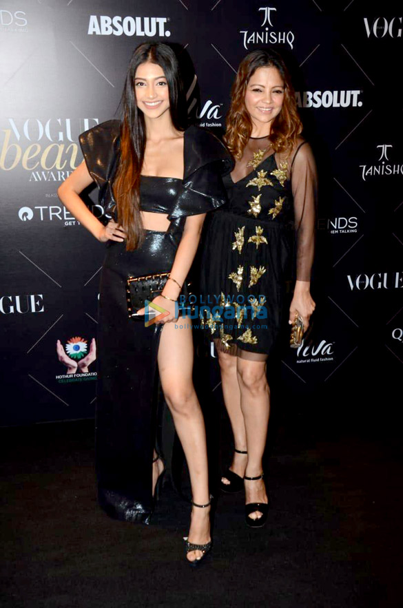 celebs grace the vogue beauty awards 2018 7