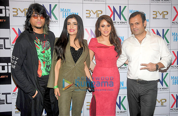 celebs grace the launch of dj sheizwoods single main husn hoon 3