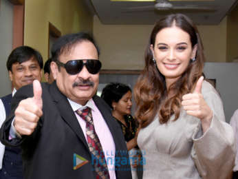 Evelyn Sharma launches Country Club's Millionaire Card