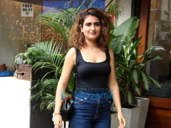 Tusshar Kapoor, Aparshakti Khuranna and Fatima Sana Sheikh snapped at Indigo Deli in Andheri