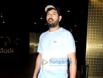 Ishaan Khatter, Janhvi Kapoor and others snapped at the airport