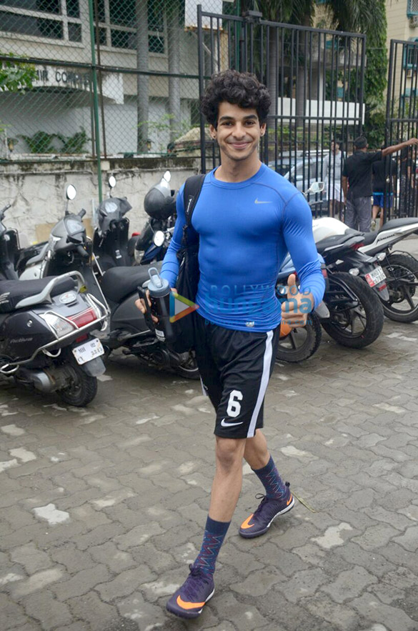 ishaan khatter mahendra singh dhoni and others snapped during a soccer match 6