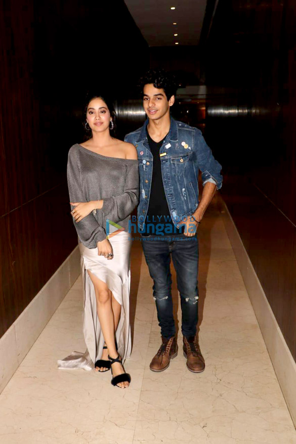 janhvi kapoor and ishaan khatter snapped during dhadak promotions 2 3