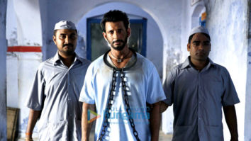 Movie Stills Of The Movie Kaashi – In Search of Ganga