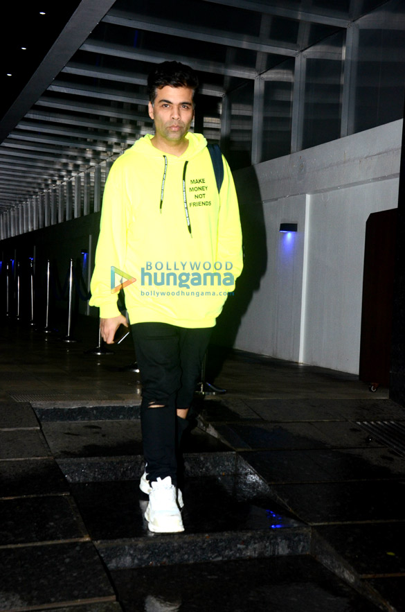 karan johar and rashmi shetty spotted at hakkasan in bandra 5
