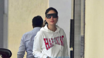 Kareena Kapoor Khan and Karisma Kapoor spotted at Babita’s house