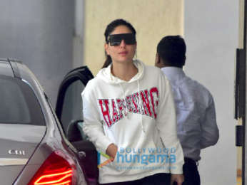 Kareena Kapoor Khan and Karisma Kapoor spotted at Babita’s house