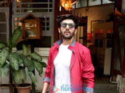 Kartik Aaryan snapped at The Fable Cafe in Juhu