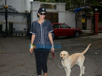Mandana Karimi spotted at Bandra