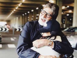 Navya Naveli’s hug to grandfather Amitabh Bachchan will warm the cockles of your heart (see picture)