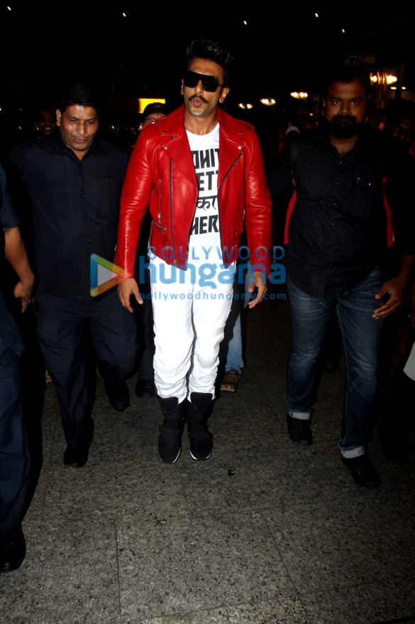 ranveer singh sonam kapoor ahuja and others snapped at the airport 6