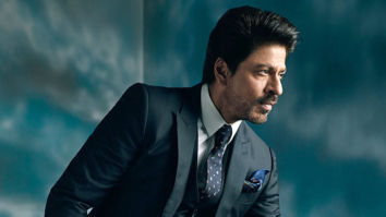 WATCH: Shah Rukh Khan shoots for Aanand L Rai’s Zero at Marine Drive in Mumbai