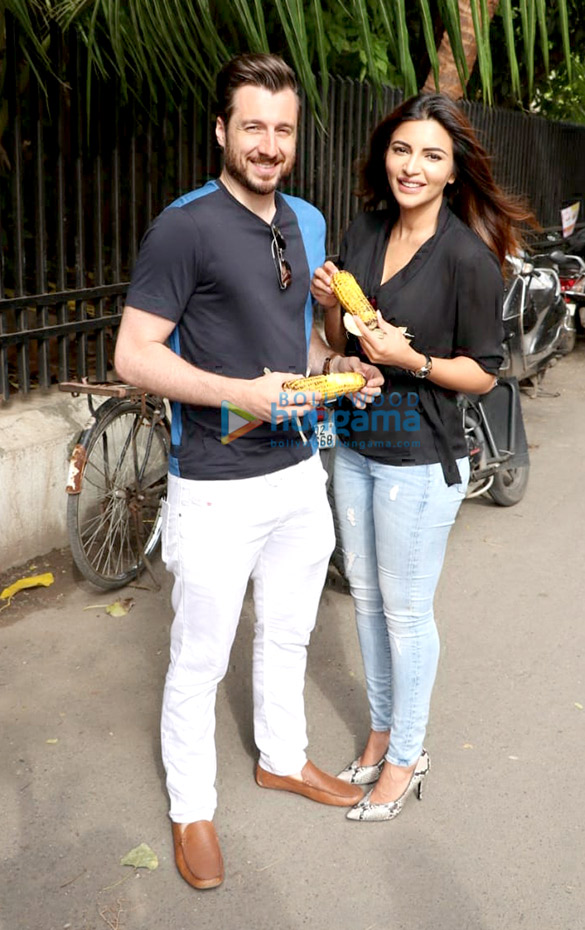 shama sikander snapped with her boyfriend in lokhandwala 1