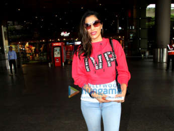 Shilpa Shetty, Sophie Choudry, Bipasha Basu and others snapped at the airport