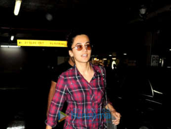 Shruti Haasan, Anil Kapoor and others snapped at the airport