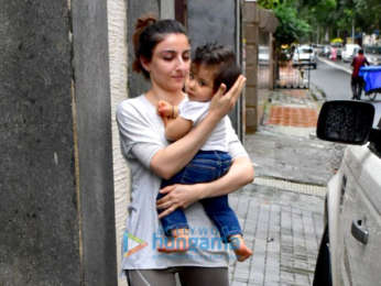 Soha Ali Khan snapped with daughter Inaaya Naumi Kemmu in Bandra