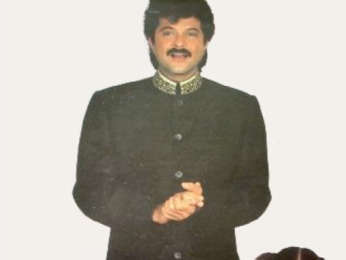 THROWBACK THURSDAY: This old photo of Anil Kapoor with young Sonam Kapoor and Rhea Kapoor is absolutely adorable THROWBACK THURSDAY: This old photo of Anil Kapoor with young Sonam Kapoor and Rhea Kapoor is absolutely adorable
