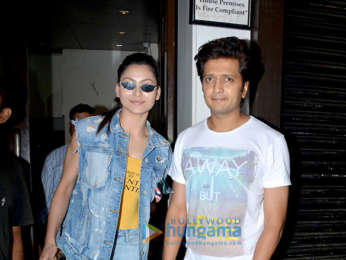 Urvashi Rautela and Ritesh Deshmukh spotted at Bastian in Bandra