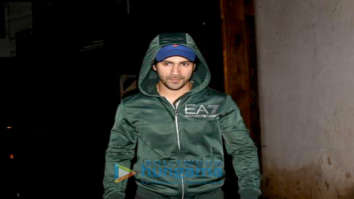Varun Dhawan and Kartik Aaryan snapped outside the gym