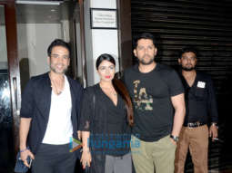 Aftab Shivdasani, Nin Dusanj and Tusshar Kapoor spotted at Bastian in Bandra